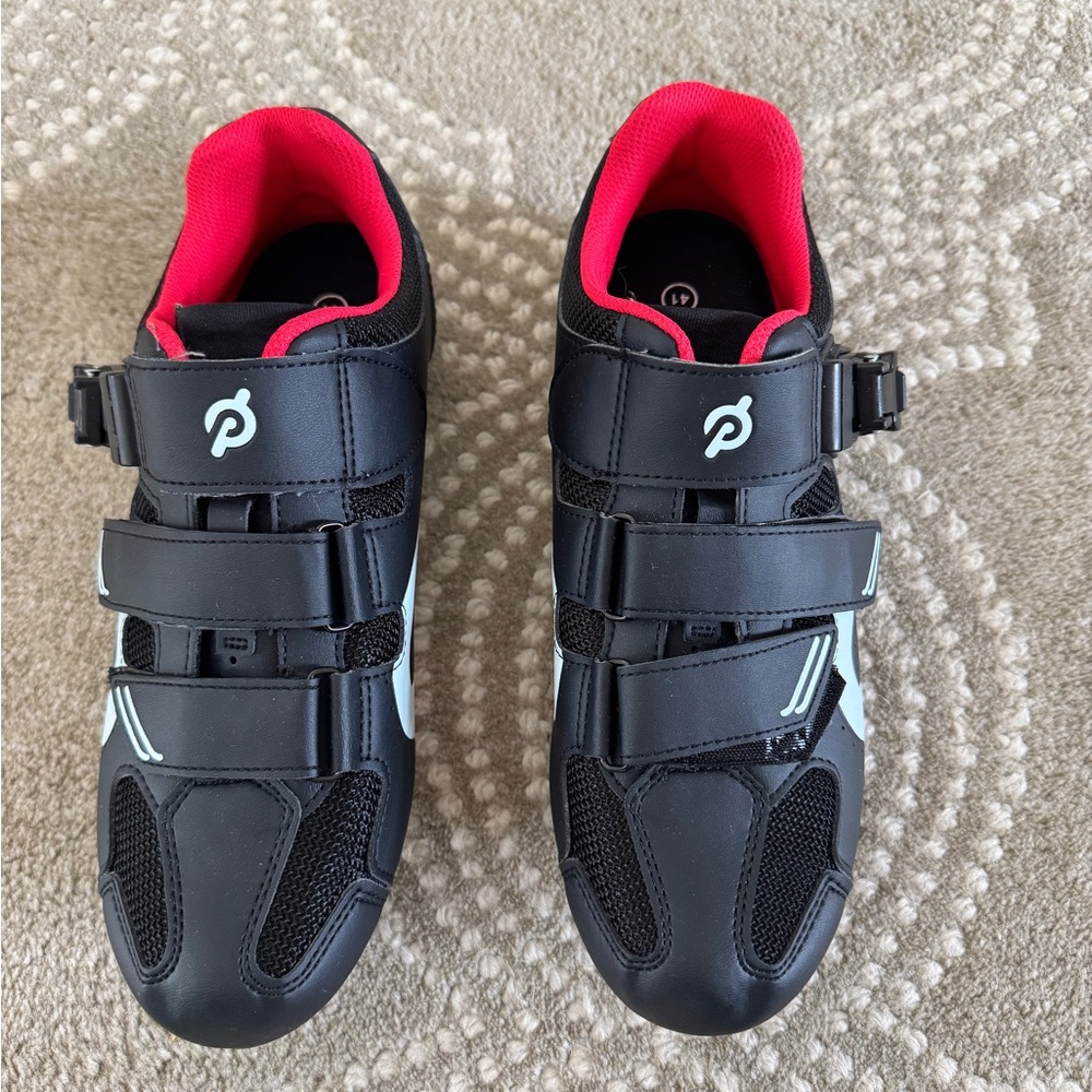Peloton cycling shoes